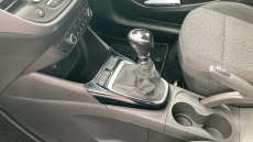 Vauxhall Crossland 1.2 Turbo Design 5dr Petrol Hatchback